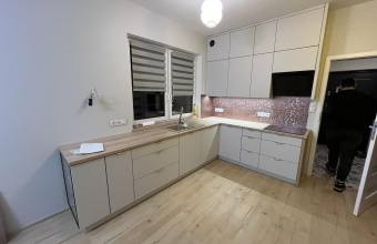 received_1052398132669424